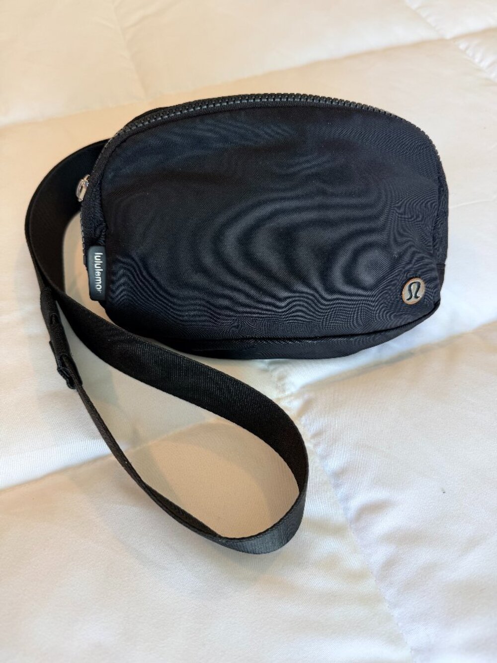 Lululemon Everywhere Belt Bag Black Crossbody Fanny Pack Fannypack